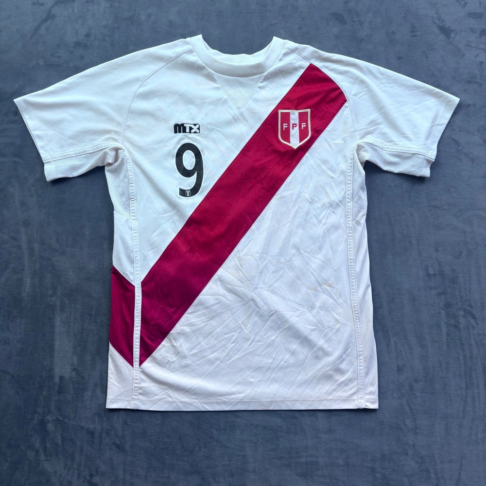 MTX Peru National Team Guerrero 9 Soccer Jersey White Red Sash Mens Small